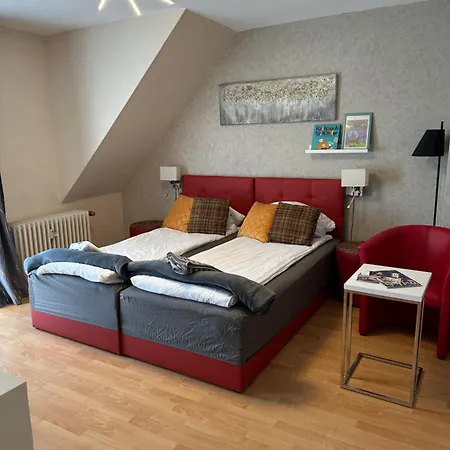 Diamanthaus 1 Koblenz Homestay